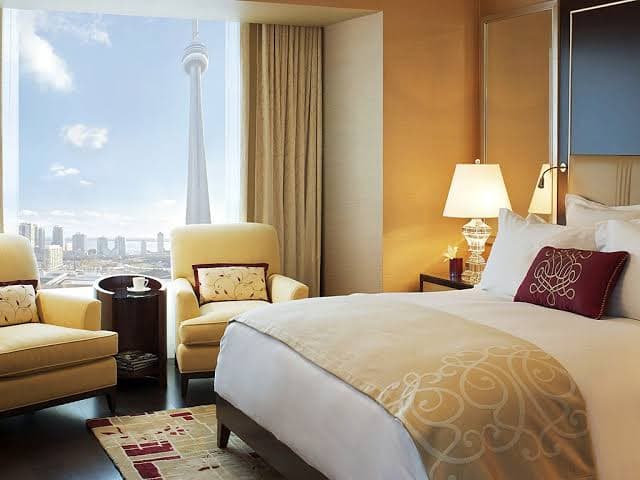 Top 10 Hotels In Canada