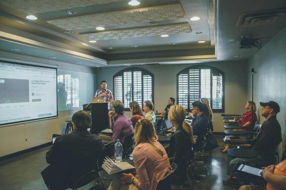Best MBA Programs for International Students in the USA (2026 Guide)