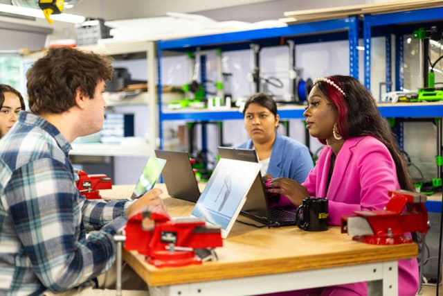 Most In-Demand STEM Degrees for Students in the UK
