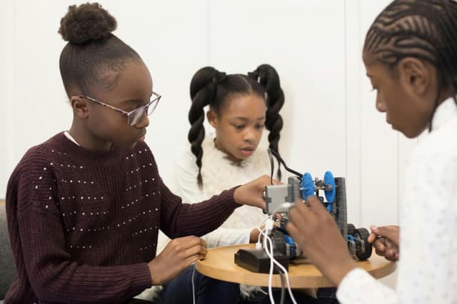 Most In-Demand STEM Degrees for Students in Australia