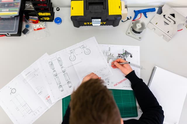 Highest-Paying Engineering Jobs in Canada for International Students